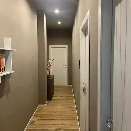 Frale Rondini Bed and Breakfast 3*